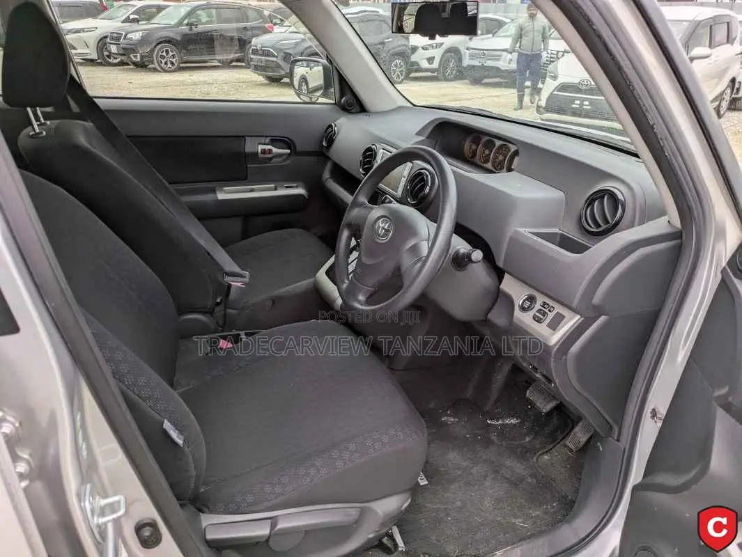 Toyota Corolla Rumion 2008 Silver