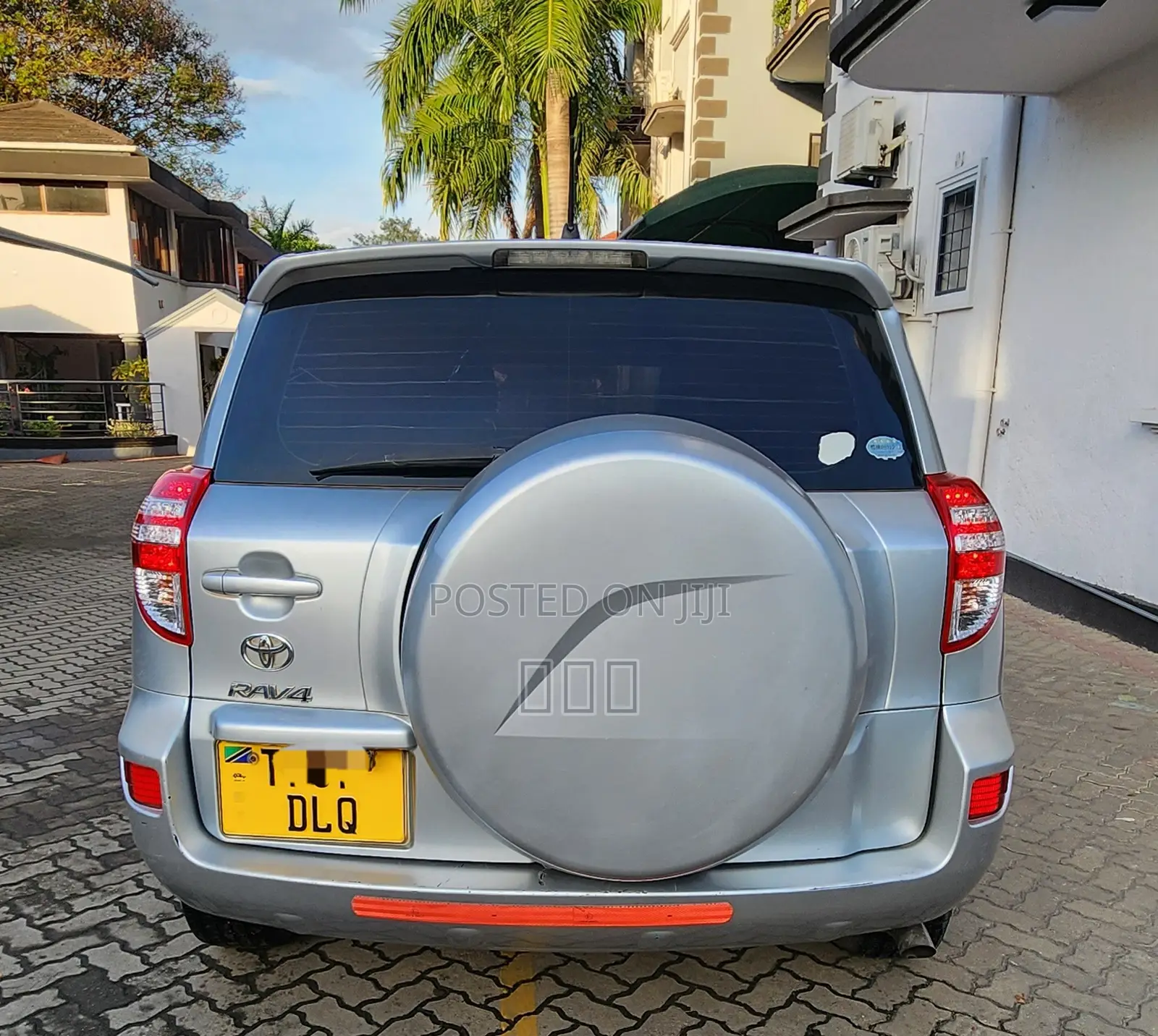 Toyota RAV4 2012 Silver