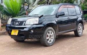 Nissan X-Trail 2004 Black
