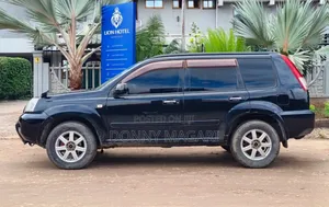 Nissan X-Trail 2004 Black