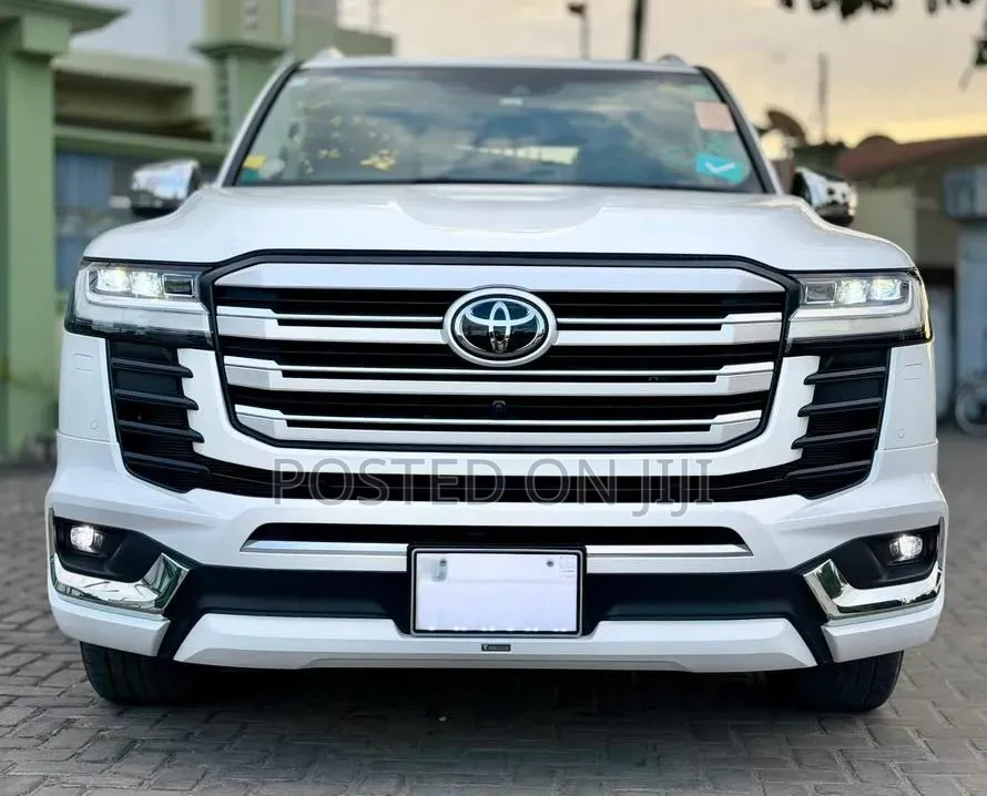 New Toyota Land Cruiser 2024 White