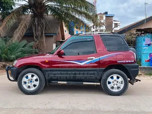 Toyota RAV4 1999 Red