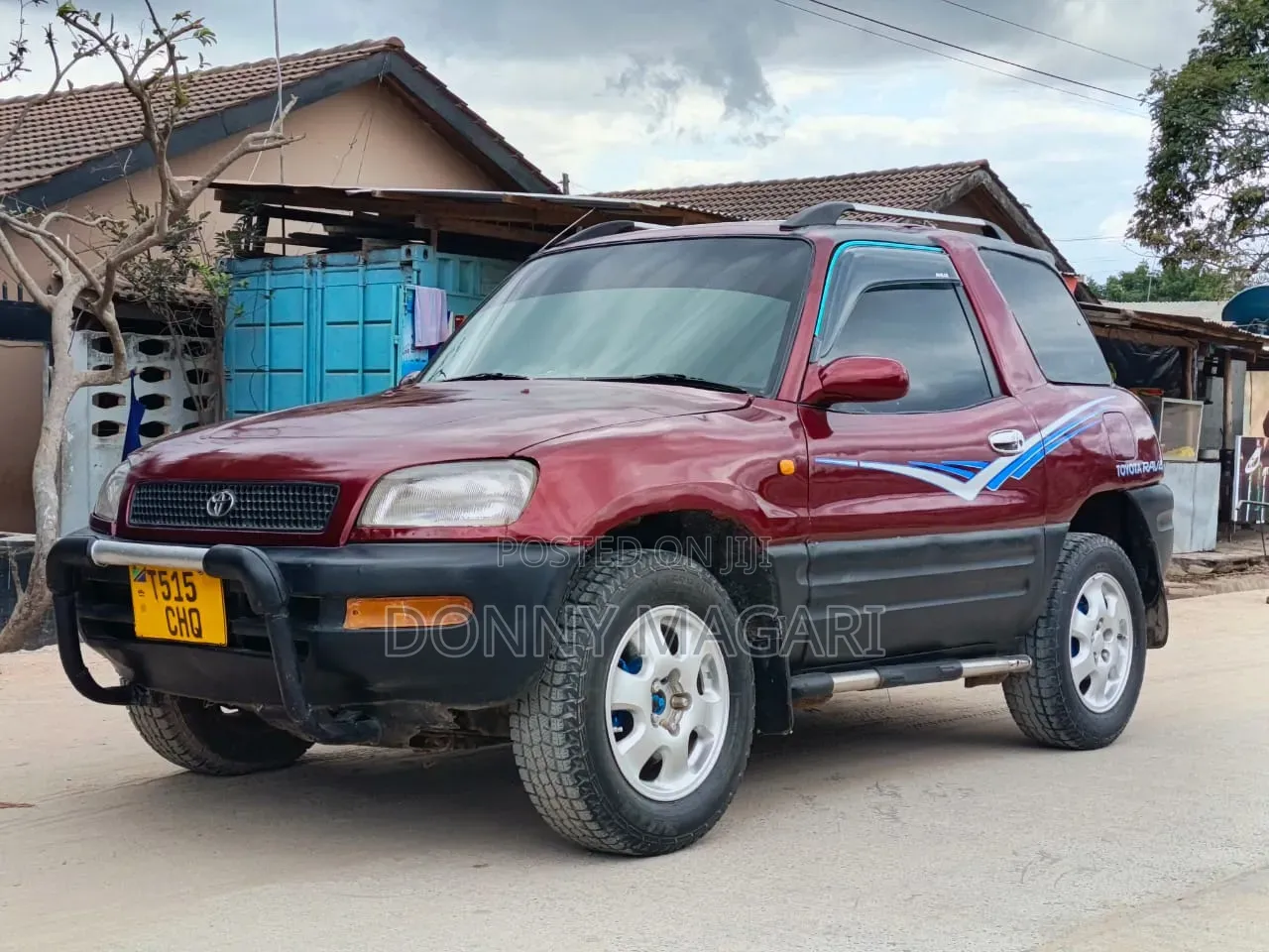 Toyota RAV4 1999 Red