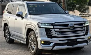 New Toyota Land Cruiser 2025 White
