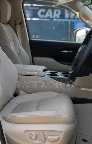 New Toyota Land Cruiser 2025 White