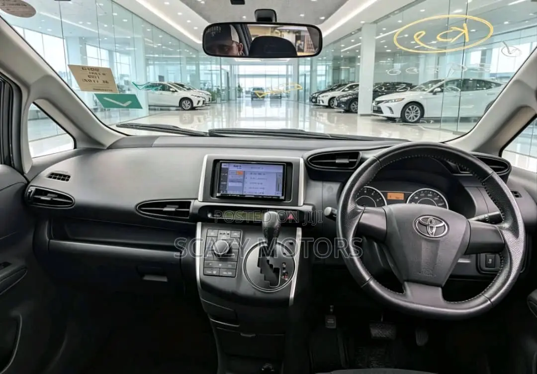 Toyota Wish 2011 Black