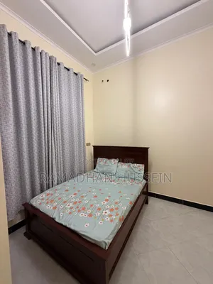 Modern Wooden Bed Design 5×6