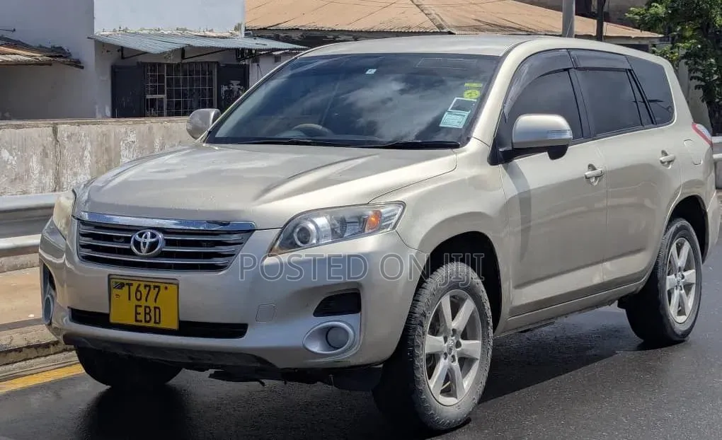 Toyota Vanguard 2008 Gold