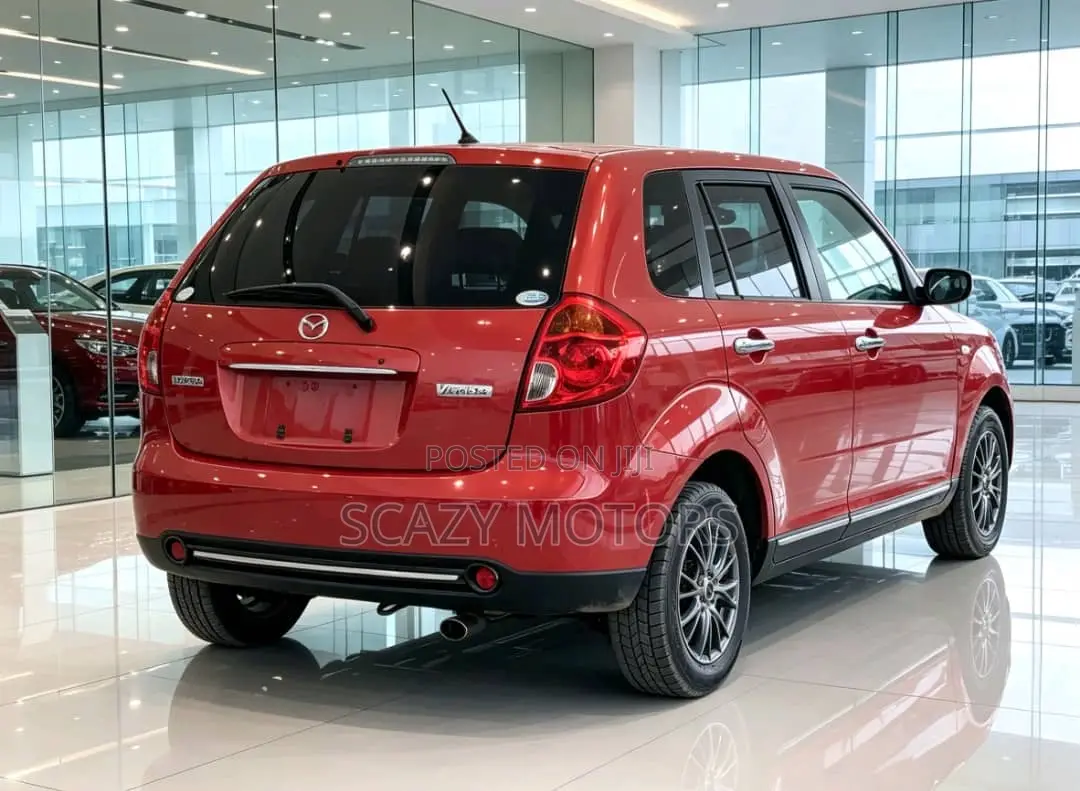 Mazda Verisa 2010 Red
