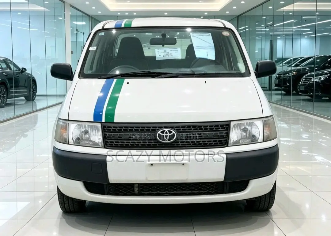 Toyota Succeed 2013 White
