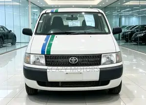Toyota Succeed 2013 White
