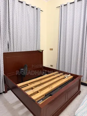 Modern Wooden Bed Design 5×6
