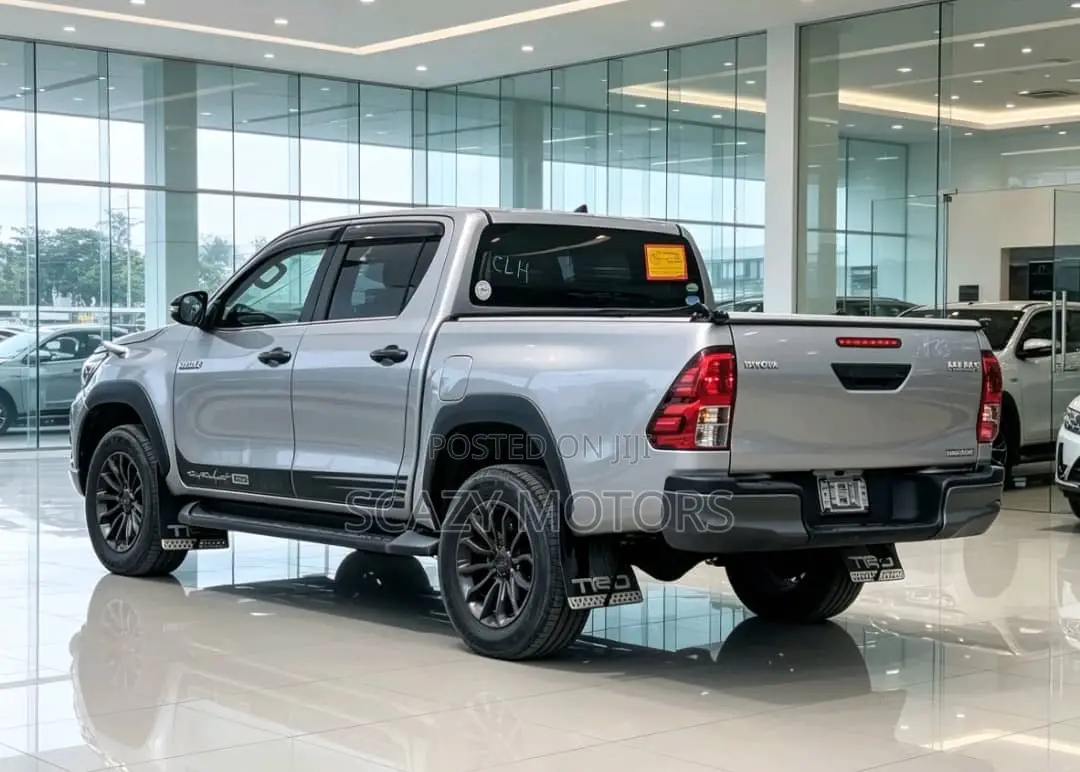 Toyota Hilux 2019 Silver