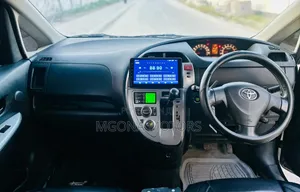 Toyota Ractis 2005 Black
