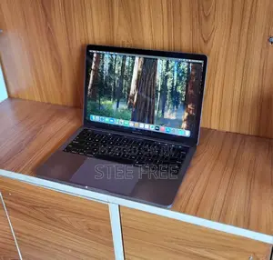 Laptop Apple MacBook Pro 2020 8GB Intel Core i5 SSD 256GB