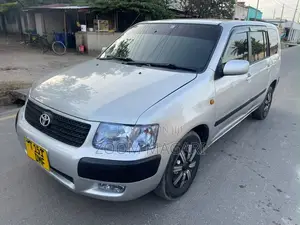 Toyota Succeed 2006 Silver