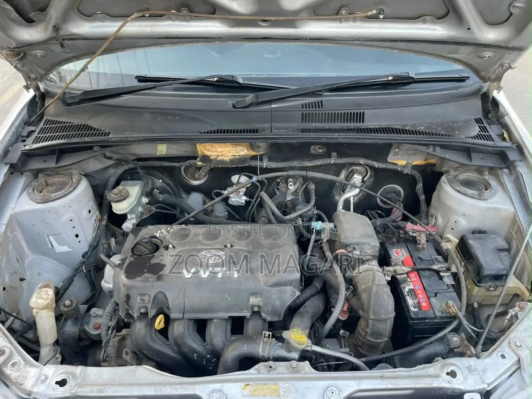 Toyota Succeed 2006 Silver