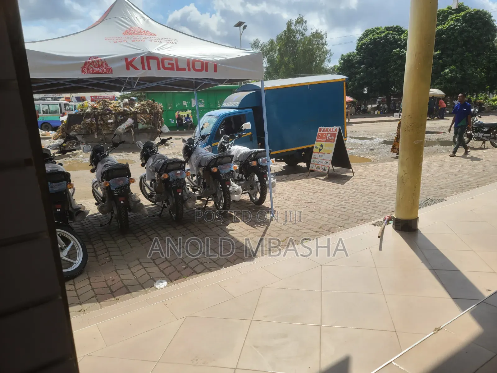New Bajaj Boxer 125 2026 Black
