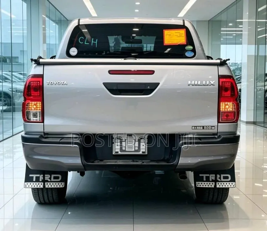 Toyota Hilux 2019 Silver