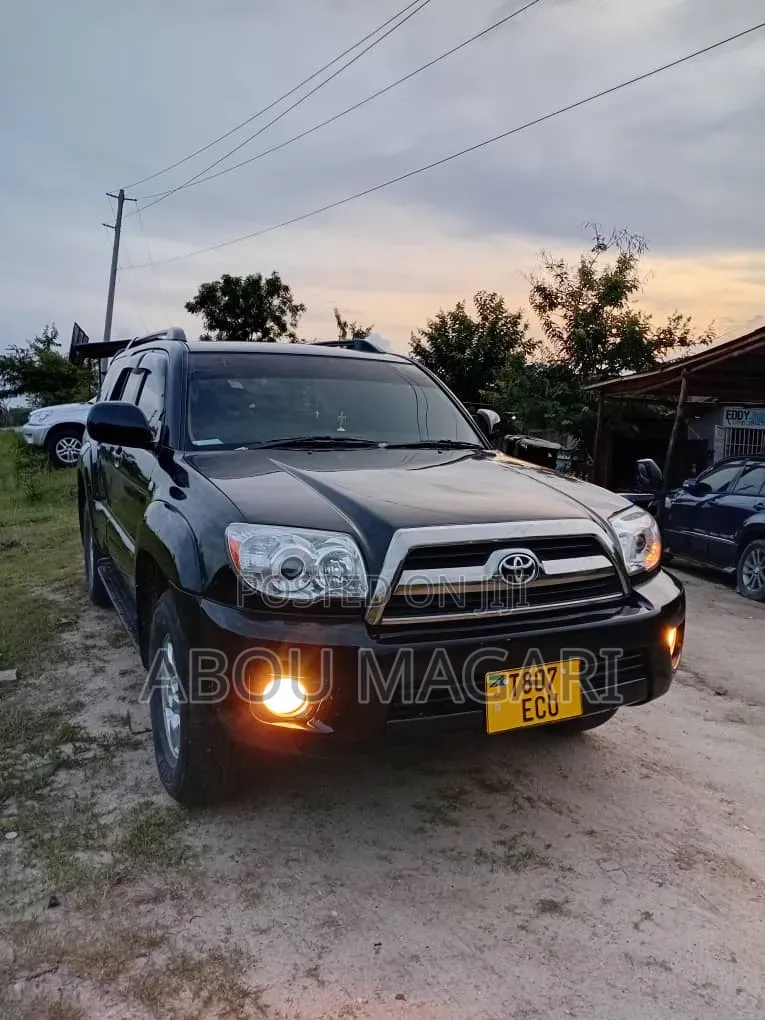 Toyota Hilux Surf 2007 Black