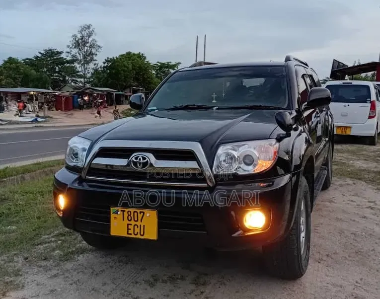 Toyota Hilux Surf 2007 Black