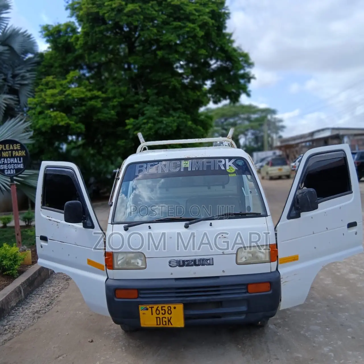 Suzuki Carry