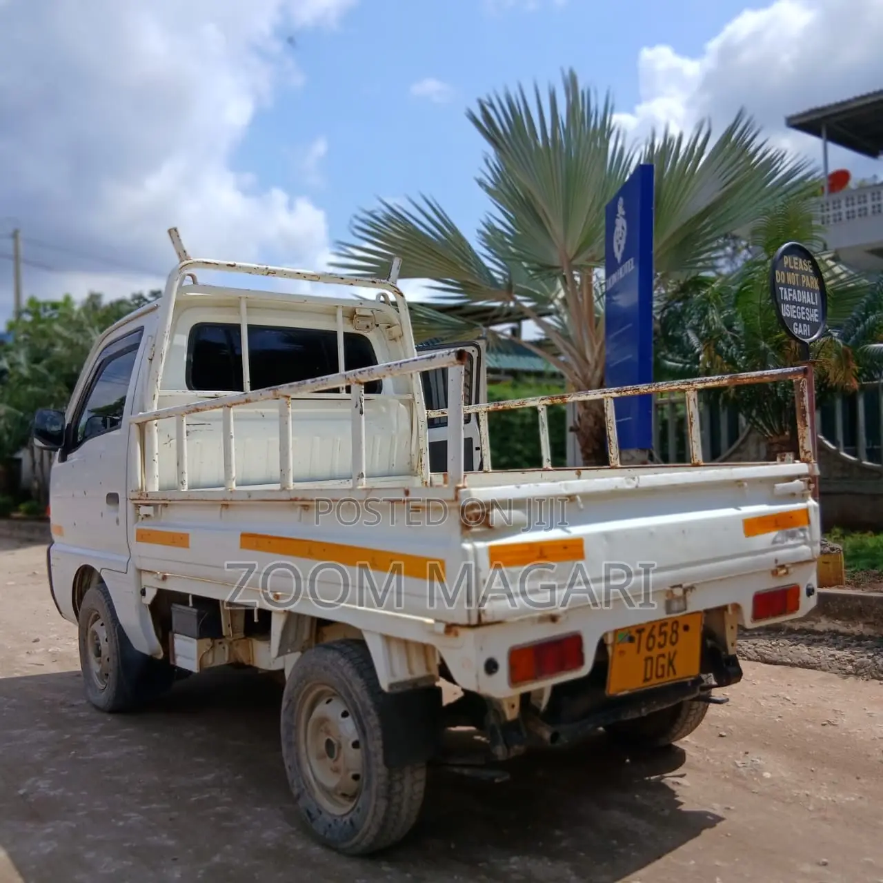 Suzuki Carry
