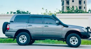 Toyota Land Cruiser 100 4.2 2006 Gray