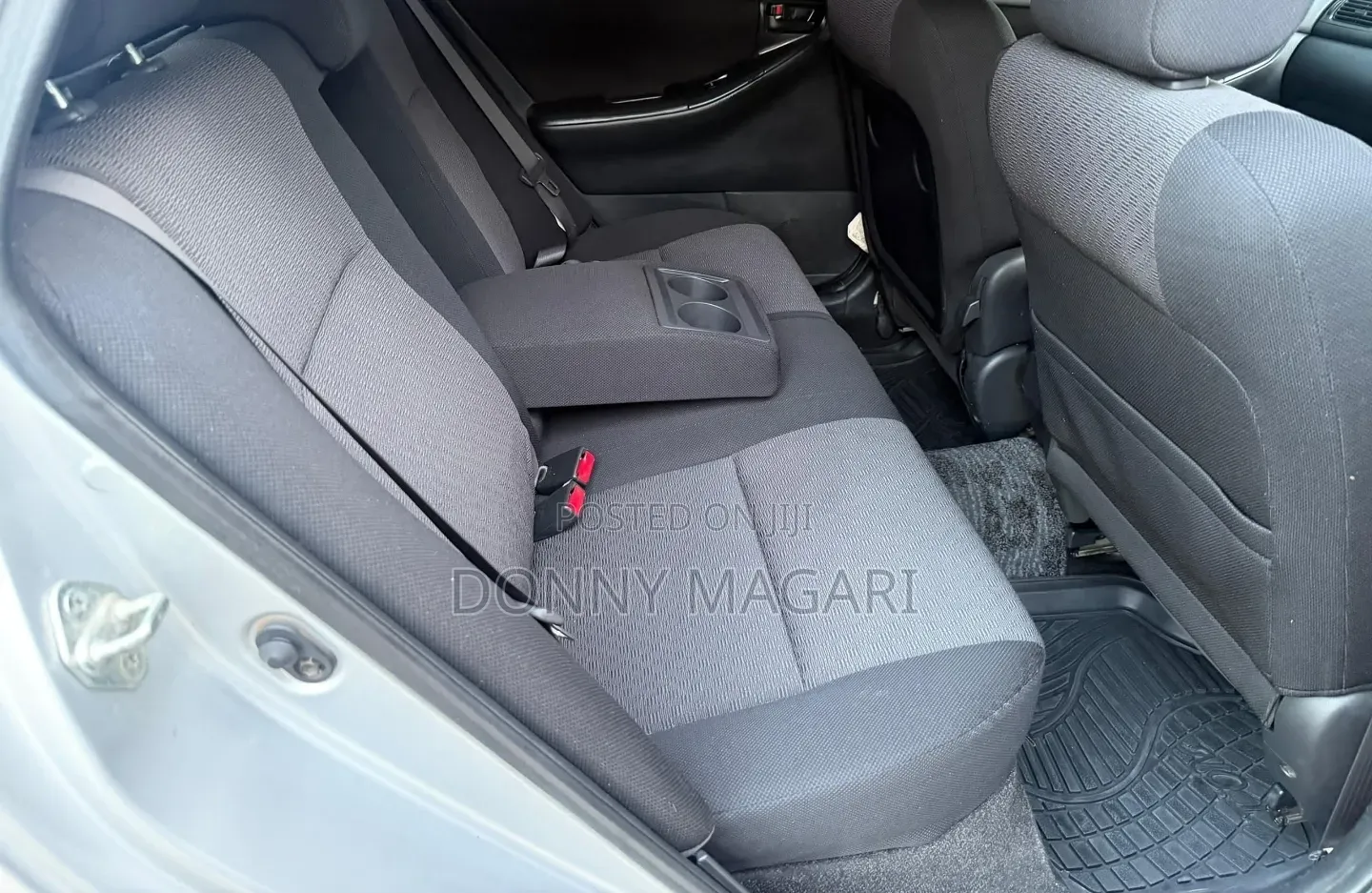 Toyota Allex 2005 Silver