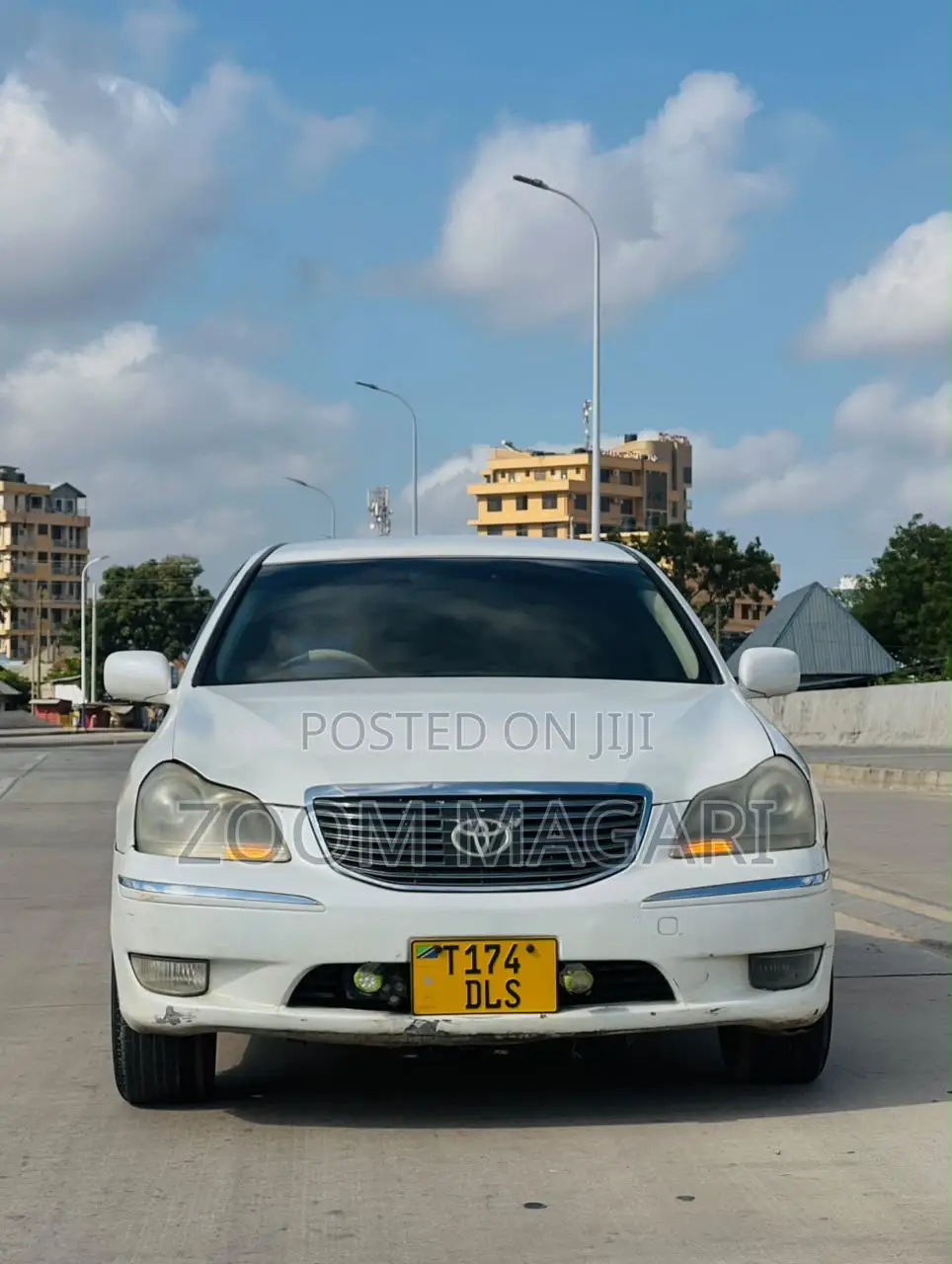 Toyota Crown Majesta 2005 Pearl