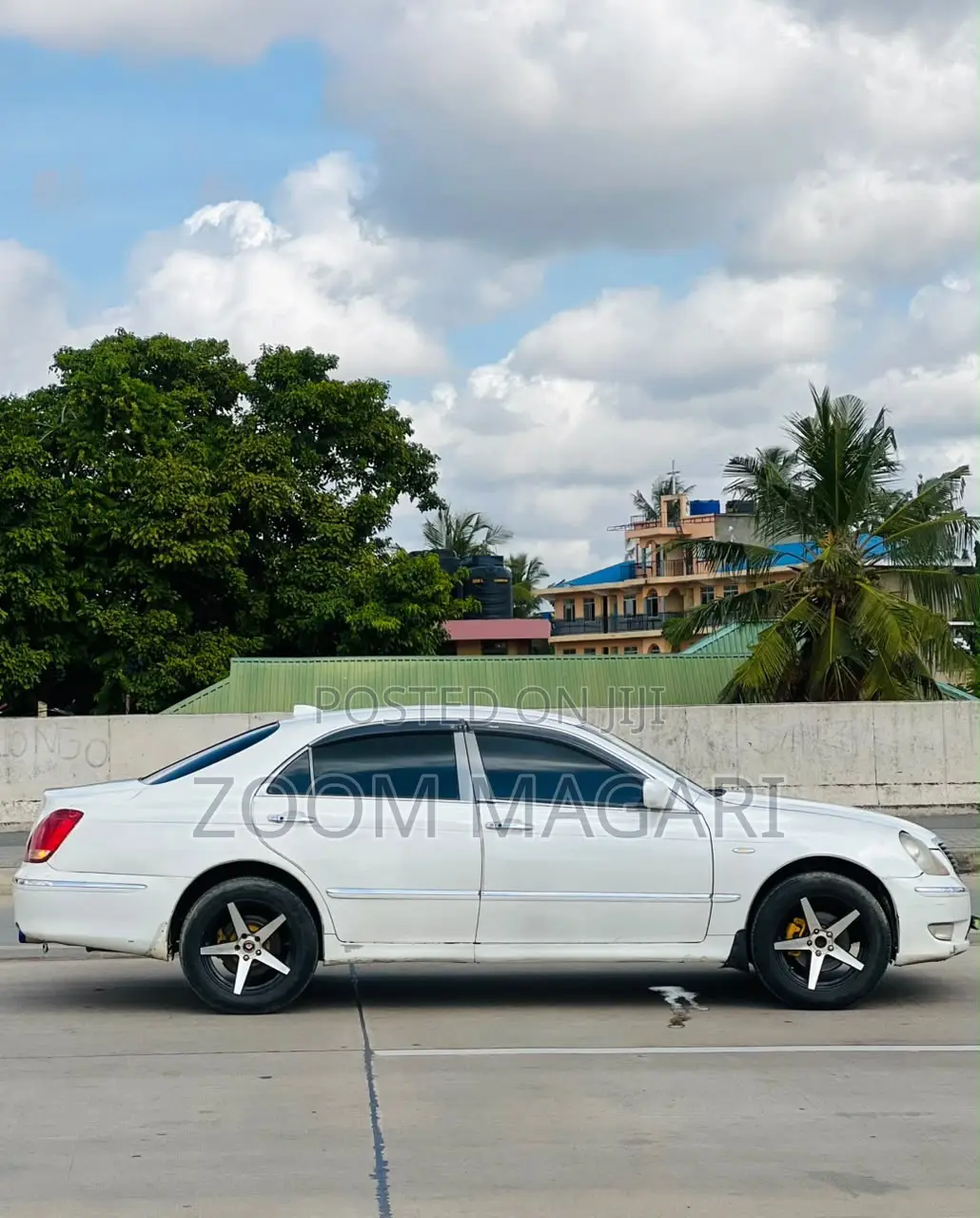 Toyota Crown Majesta 2005 Pearl