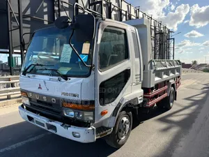 Fuso Fighter Body Tiper