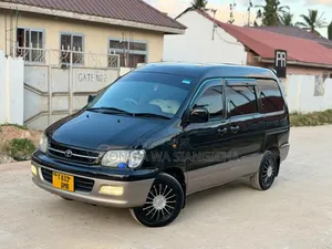Toyota Noah 2001 Black
