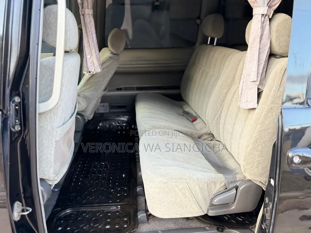 Toyota Noah 2001 Black