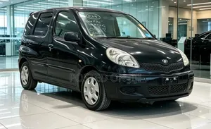 Toyota Fun Cargo 2005 Black