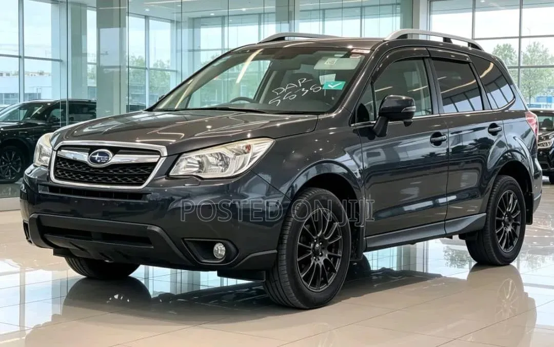 Subaru Forester 2017 Gray