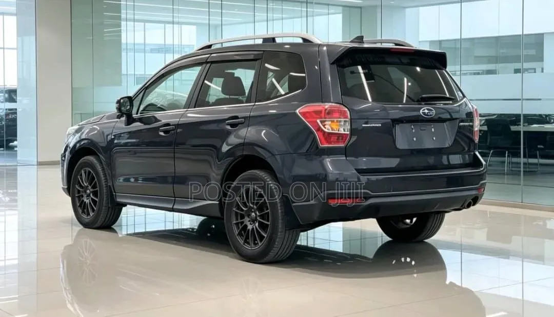 Subaru Forester 2017 Gray