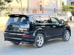 Mitsubishi Outlander 2.0 Invite 2006 Black