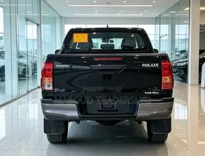Toyota Hilux 2023 Black