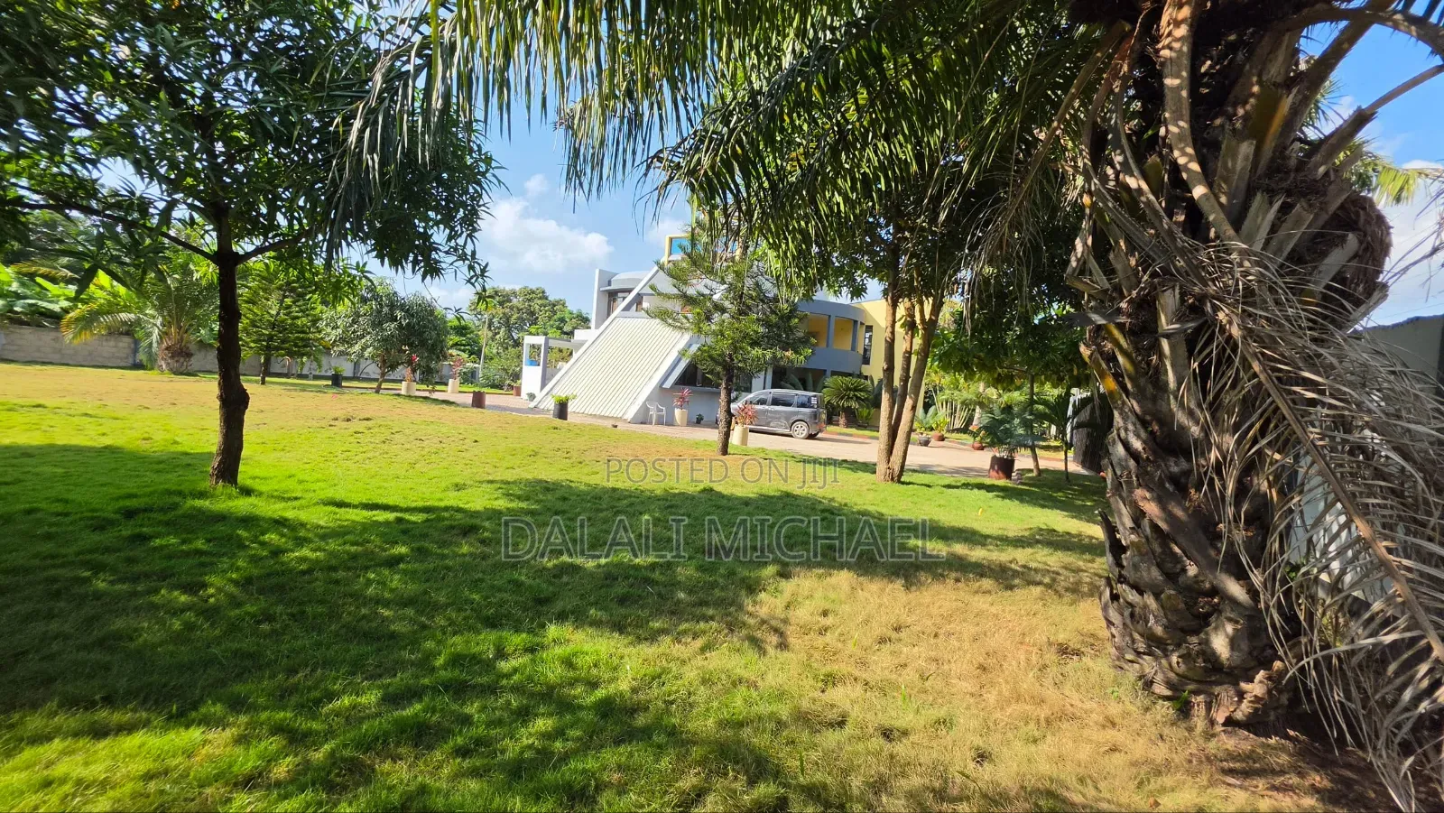 4bdrm House in Mbezibeach for sale