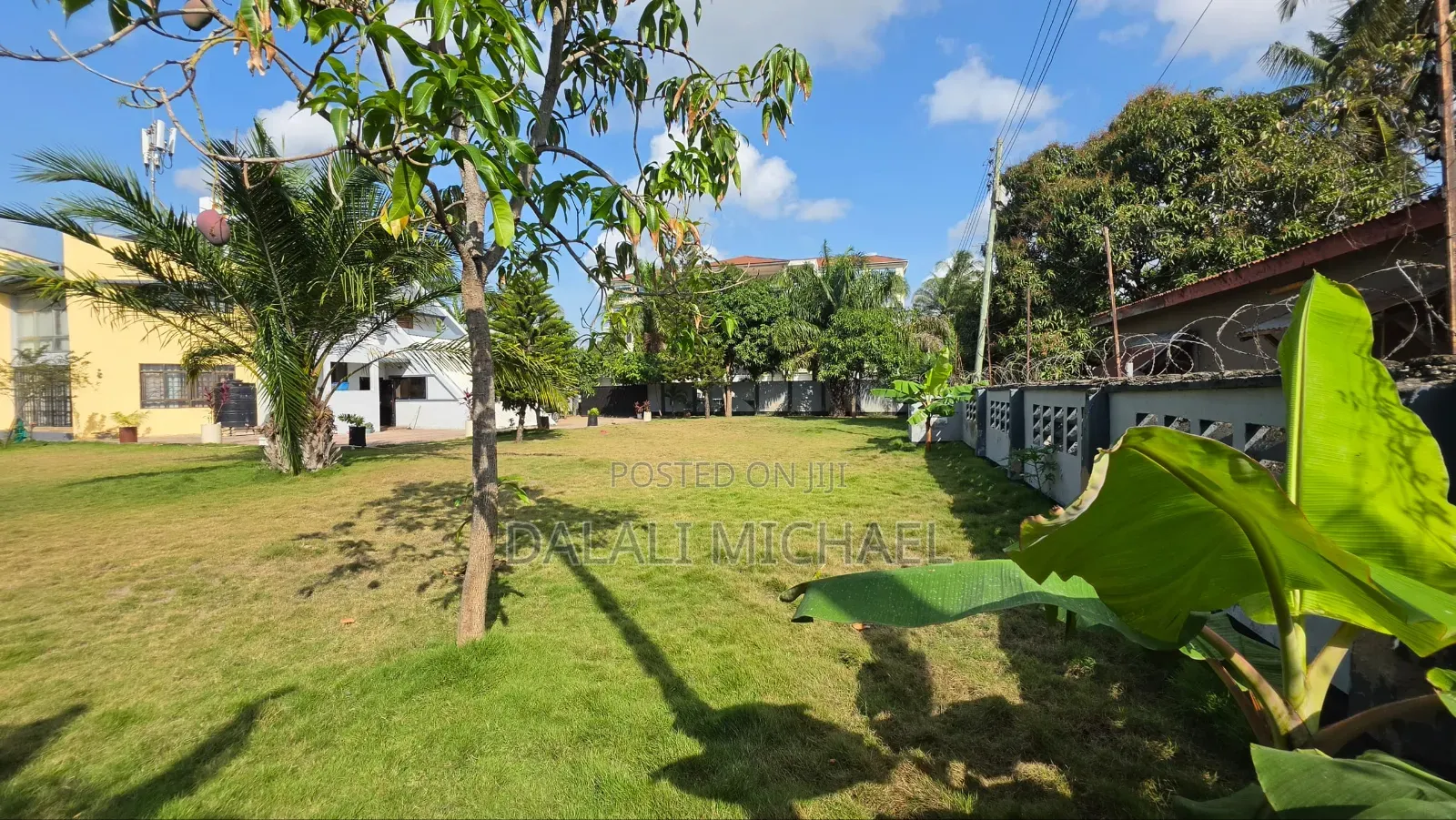 4bdrm House in Mbezibeach for sale
