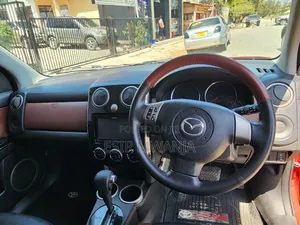 Mazda Verisa 2010 Red