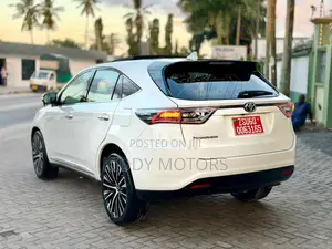 Toyota Harrier 2016 Pearl