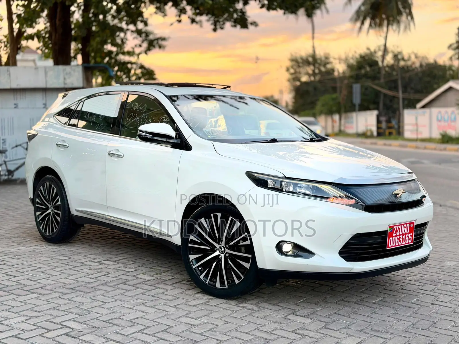 Toyota Harrier 2016 Pearl