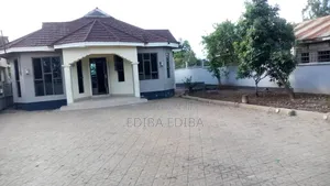 3bdrm House in Ediba Real Estate, Njiro for rent