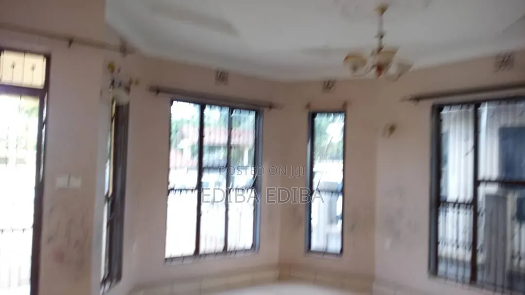 3bdrm House in Ediba Real Estate, Njiro for rent