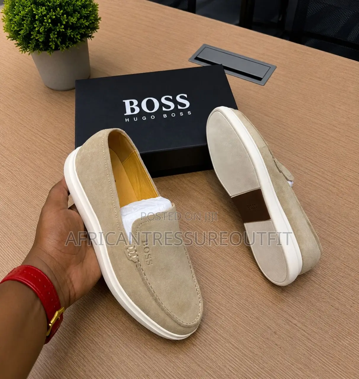 Hugo Boss Loafer Upper Leather Suede Disceet Embossed Logo on Side