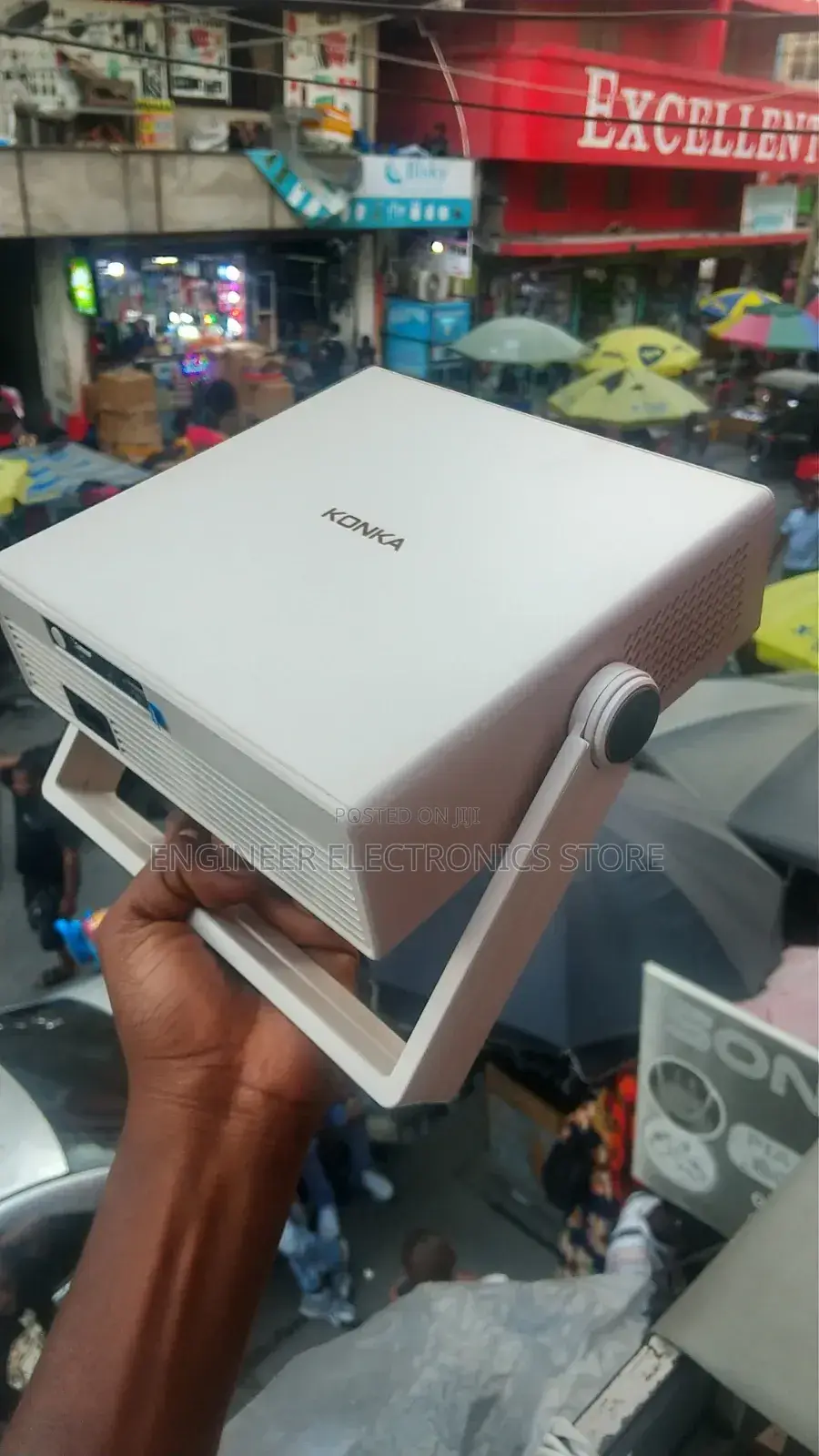 Konka 11c Smart Projector