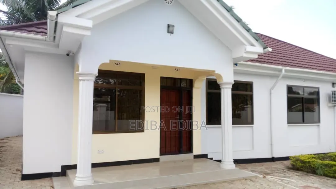 3bdrm House in Ediba Real Estate, Njiro for rent