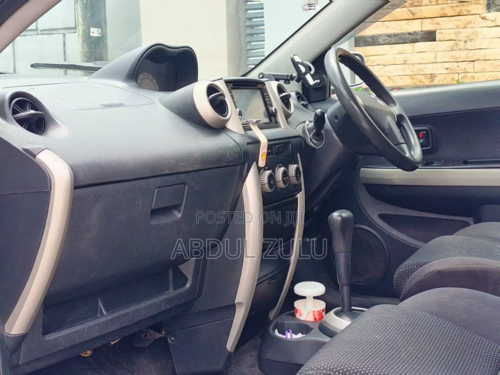 Toyota IST 2003 Silver